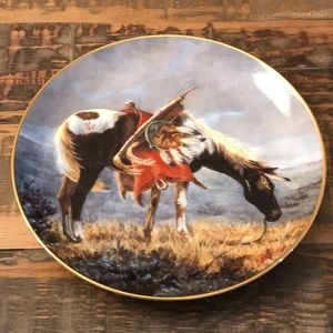 Nightshadow Plate by Hamilton